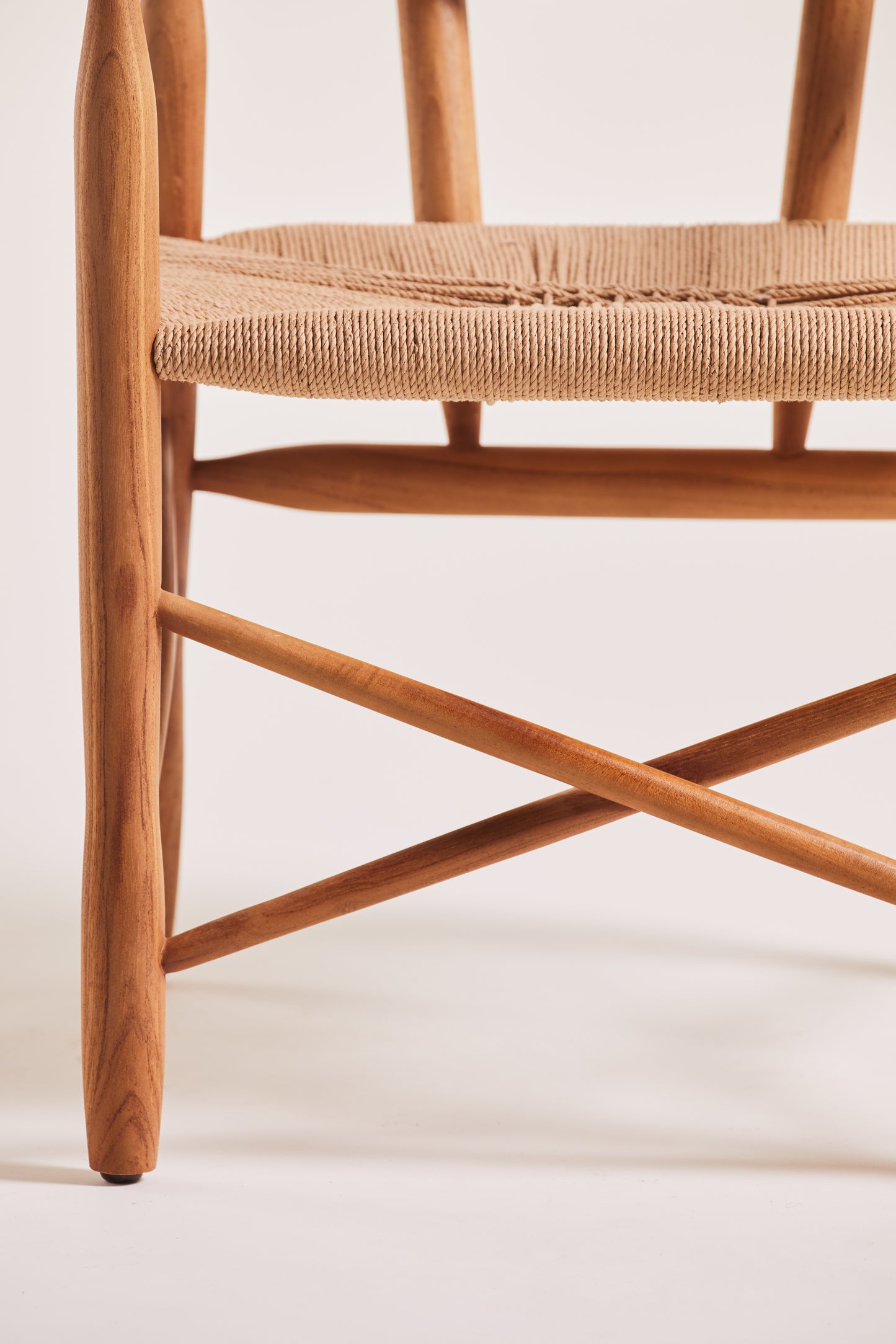 Boni dining synthetic