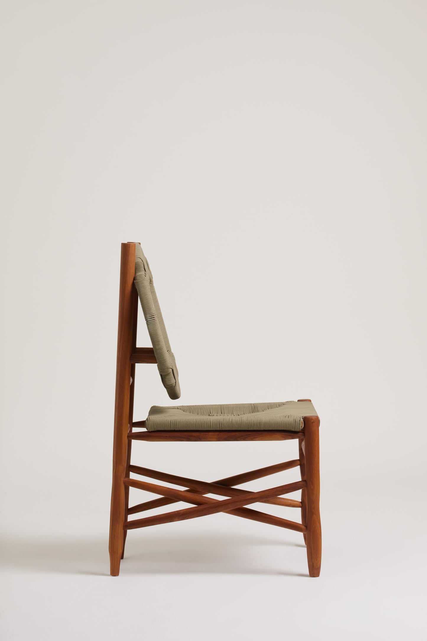 Boni no armrest synthetic