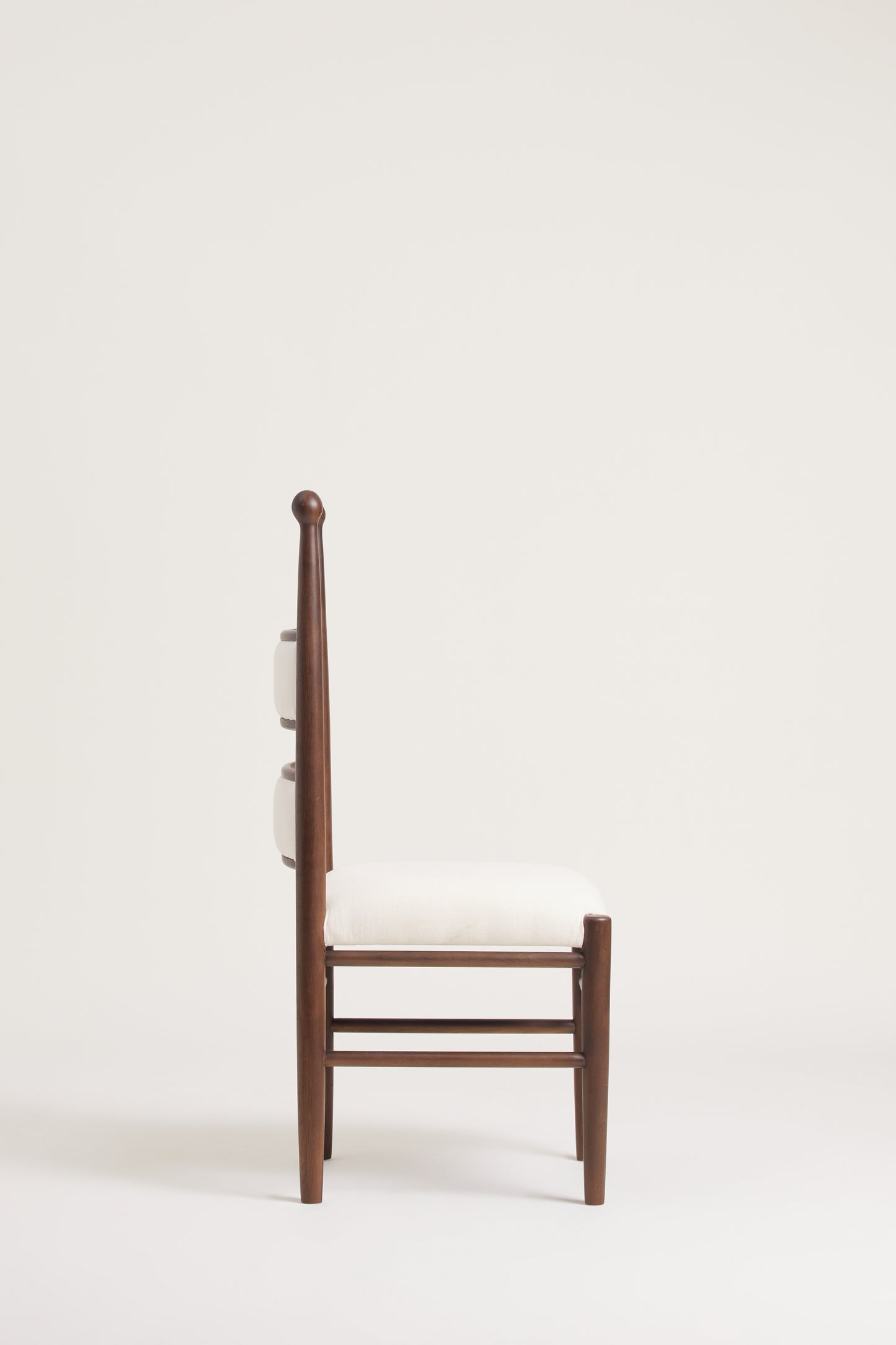 Pitufi dining upholstery brown