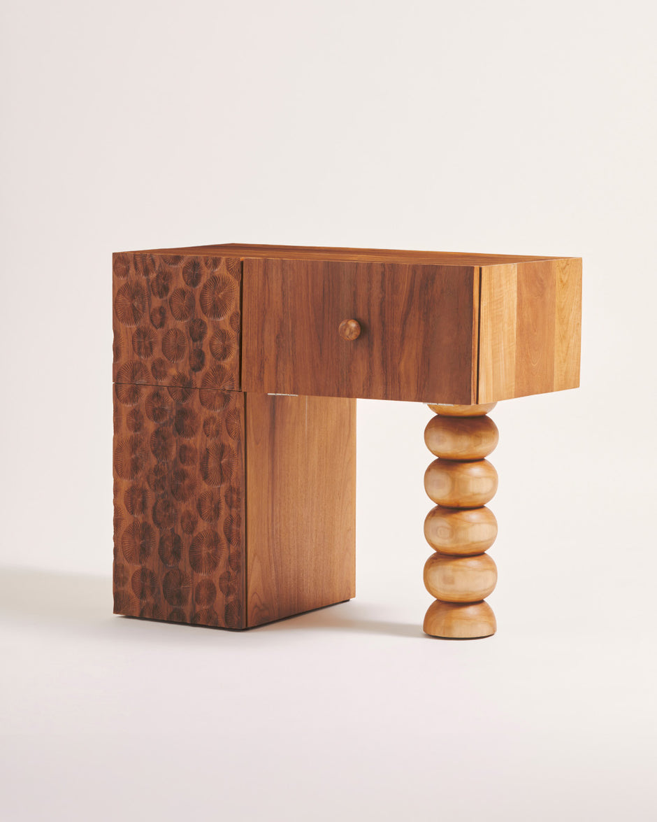 Console – Heaps & Woods